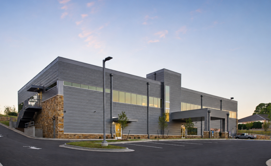 Exterior back view of the Outpatient Surgery Center in West Little Rock, AR